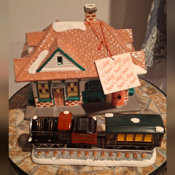 Department 56 Other - 🎄The Original Snow Village 《Village Station And Train》🎄